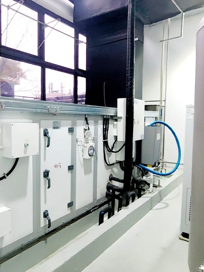 刚入职，老板就带我逛工厂，这规模真能处！