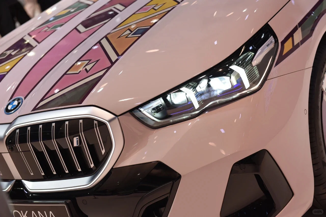 这款宝马会变色？