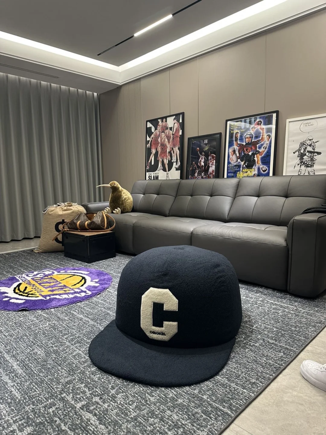 CoMokin棒球帽座椅｜把街头文化“坐”在家里