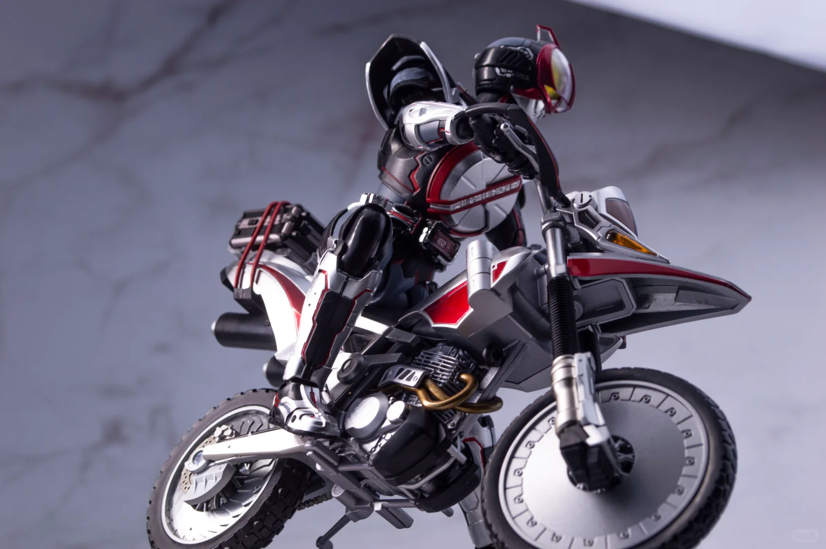 机动天马shf 可玩性还不错吧 大概吧?