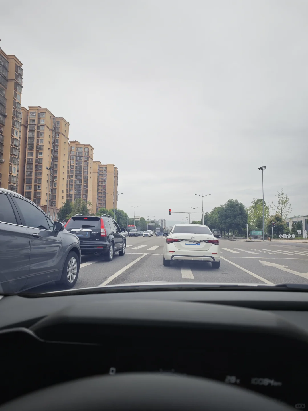 为什么有人宁愿花时间走国道，也不愿上高速