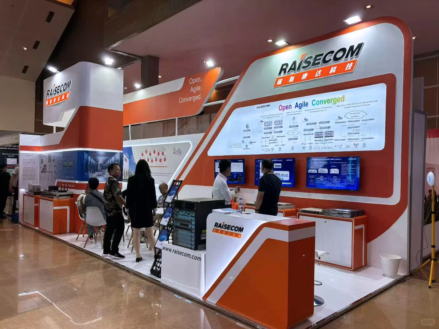 IIXS2025印尼国际电子信息暨通信展展期掠影