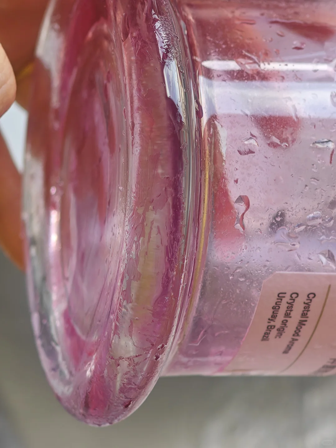 活久见，玻璃还能褪色？