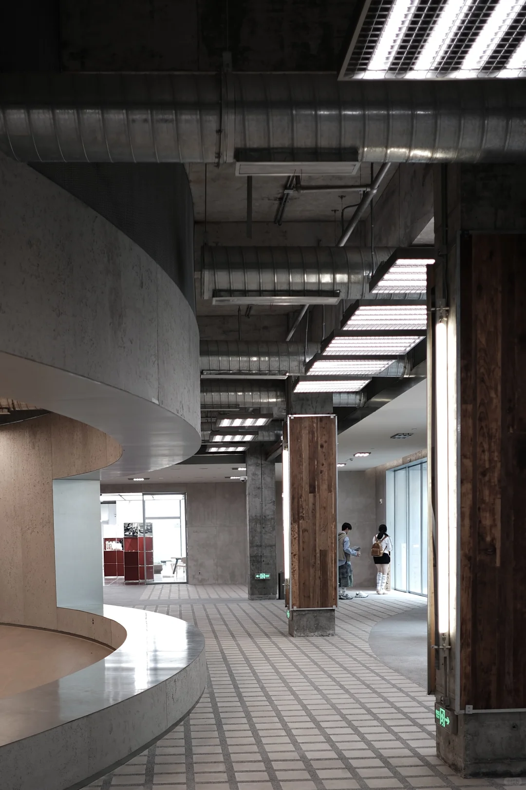 Fujifilm Xt5 23/2 ?下的重庆中瑞产业园