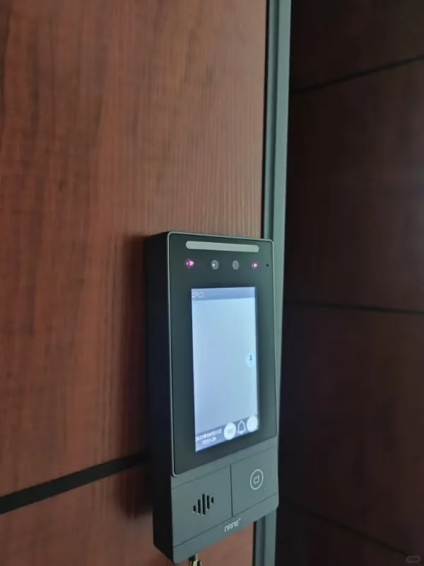 一体化考勤门禁解决方案