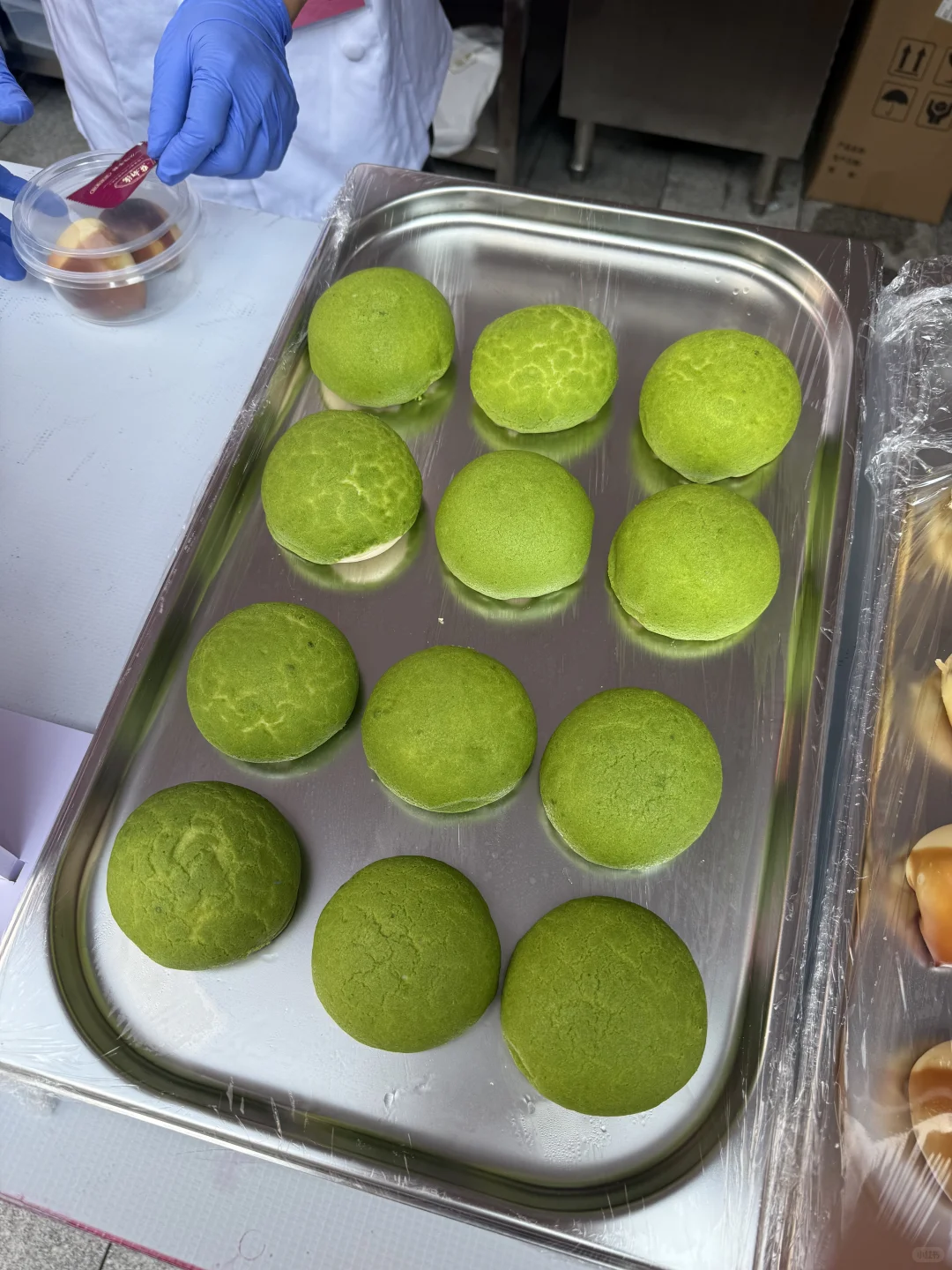 广交会打卡点都德拿冰箱贴哦！礼品?