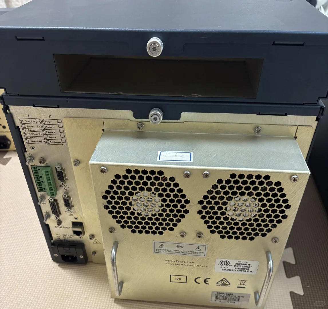 waters 高效液相色谱仪 通电确认