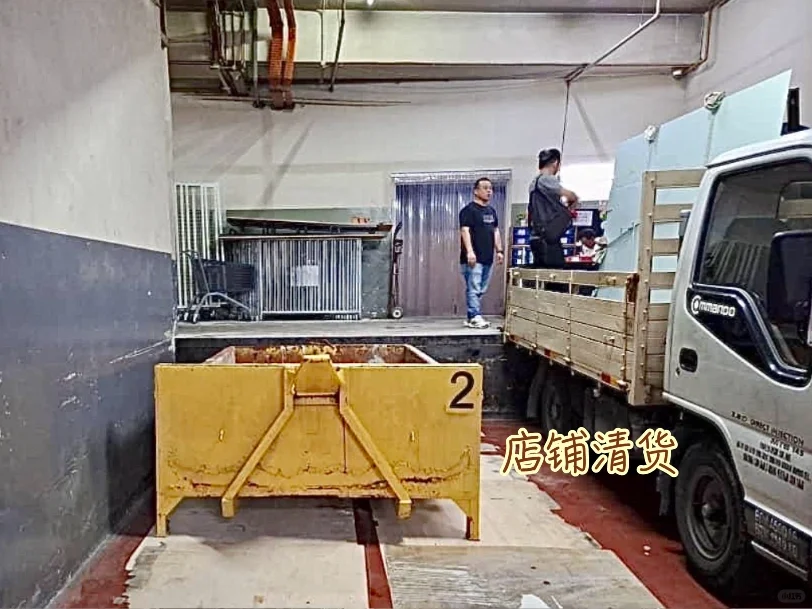 商场垃圾处理全攻略 Rorobin半夜也送桶♻️