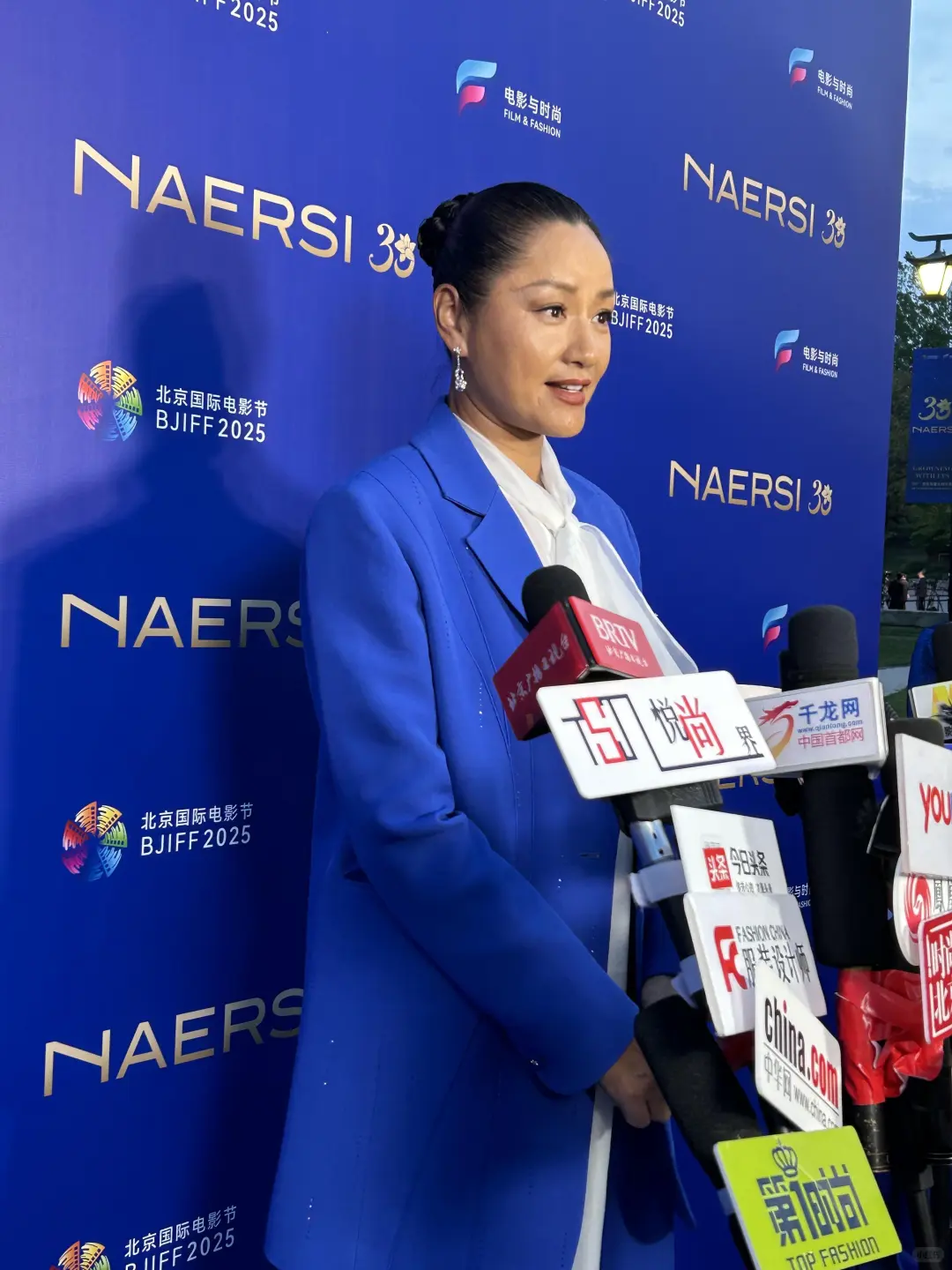 应急通信车/信号发射车/信号保障车