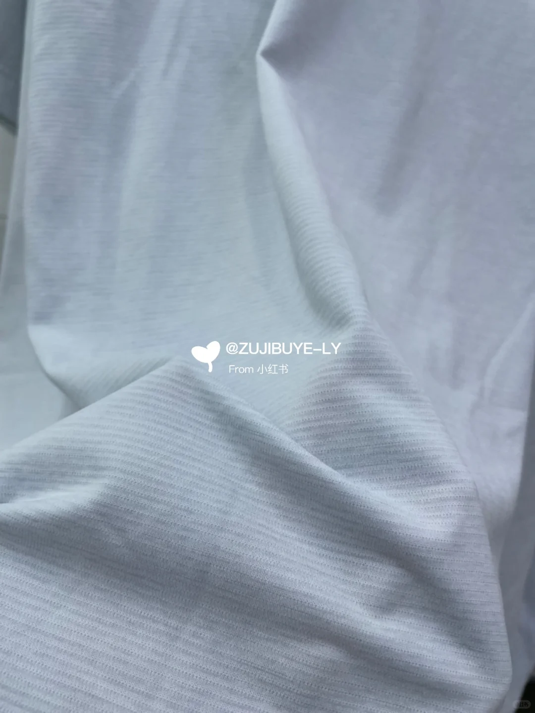 ?始祖鸟面料-吸湿速干