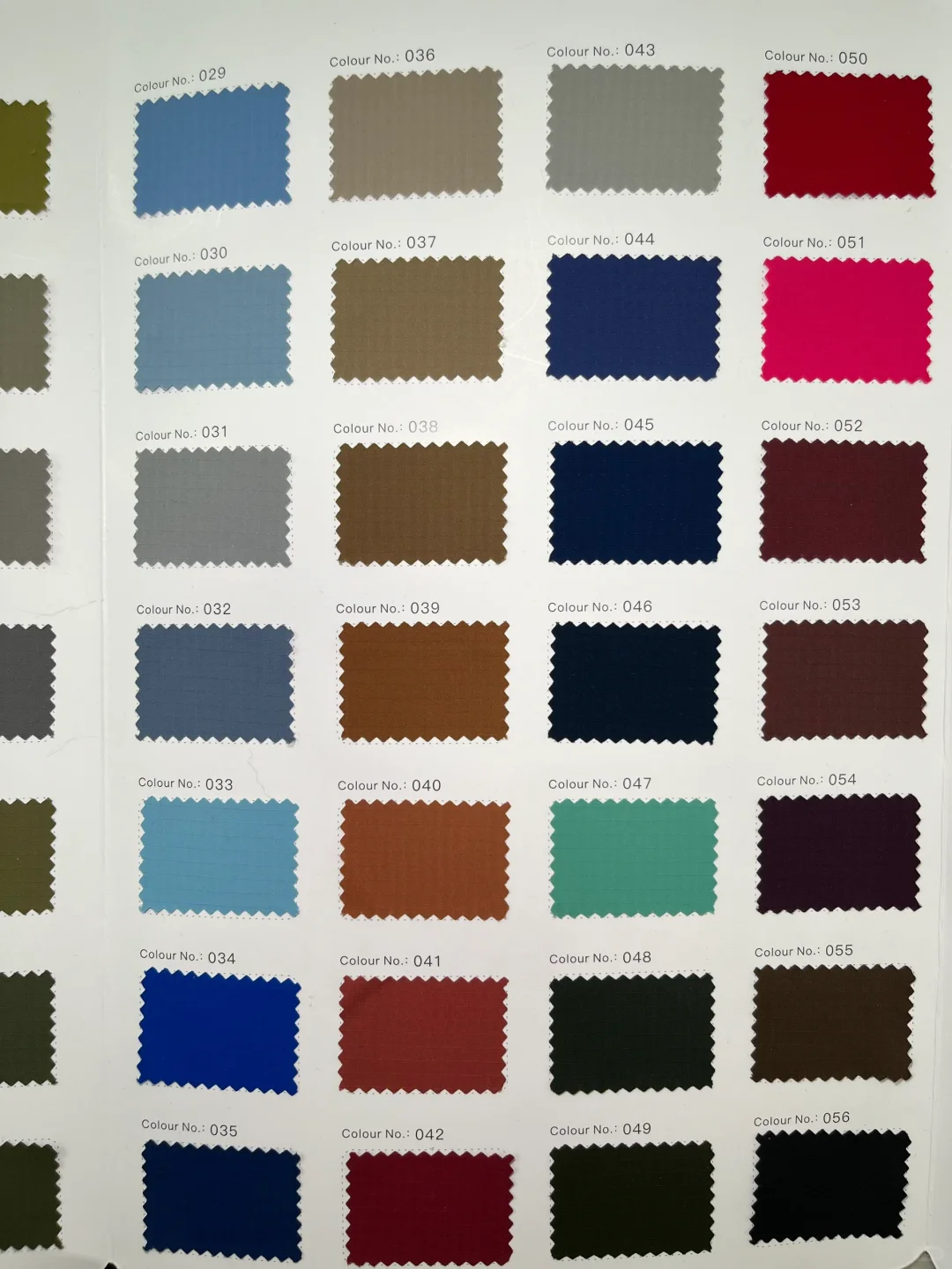 快看快看！一款适合秋冬的冲锋衣面料