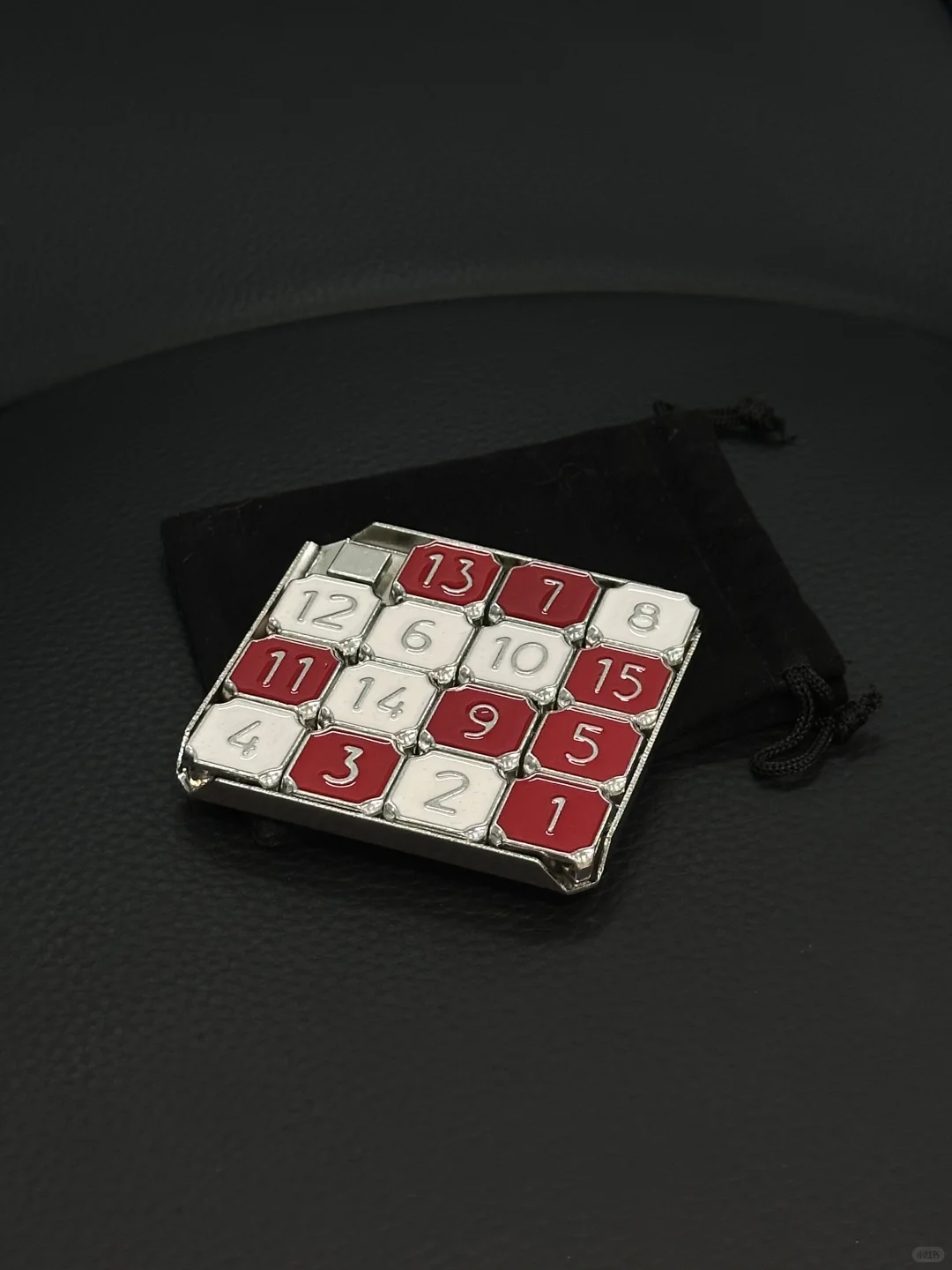 上班无聊?就玩它了……