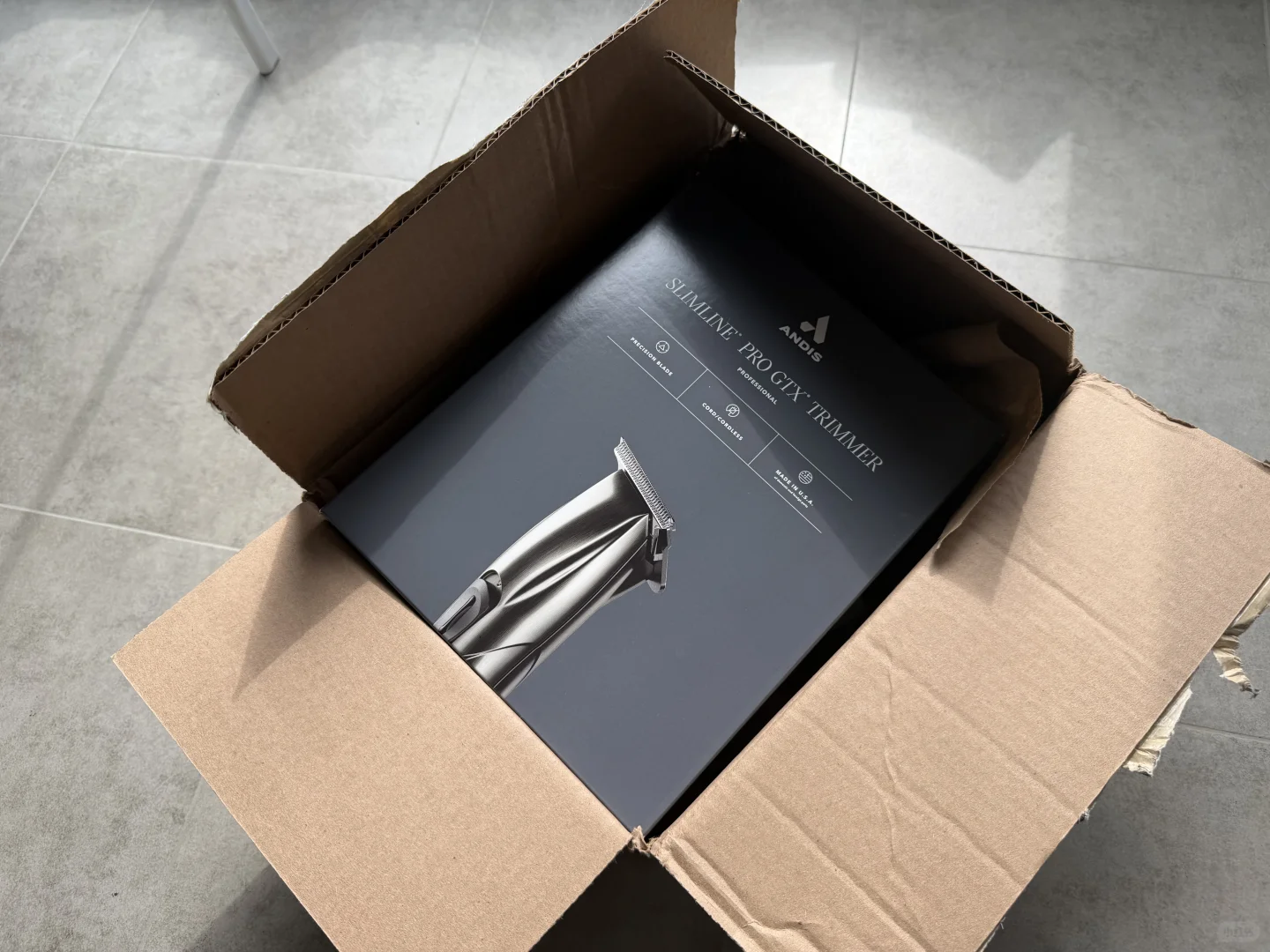 ANDIS D8 GTX 朴素 开箱