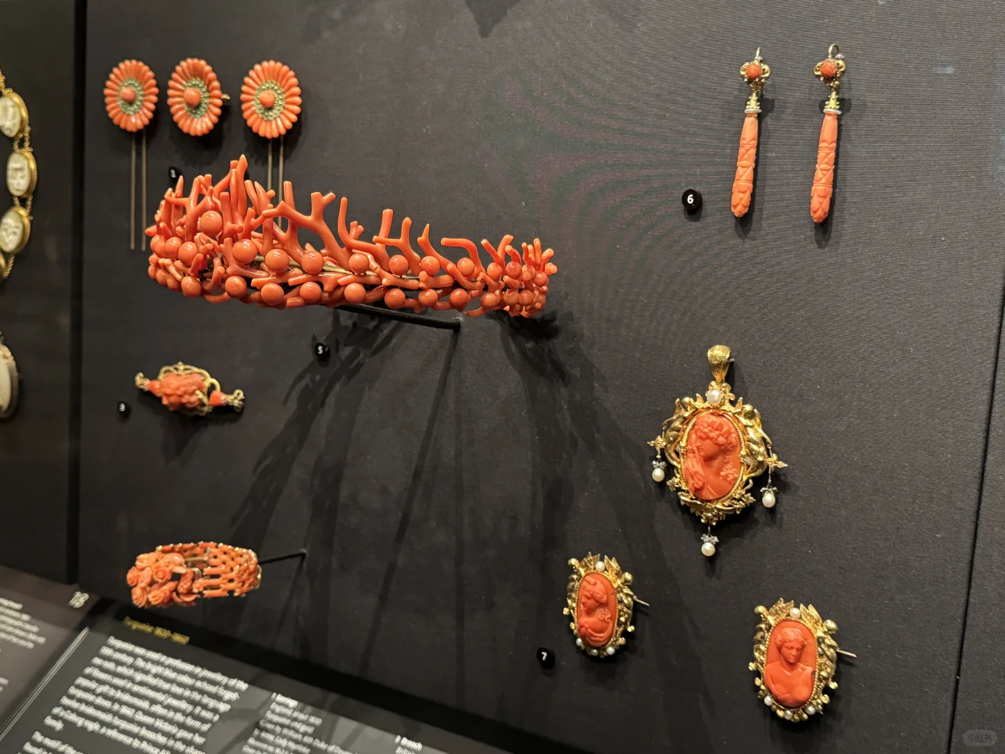 V&A博物馆请好好保管维多利亚女王的王冠