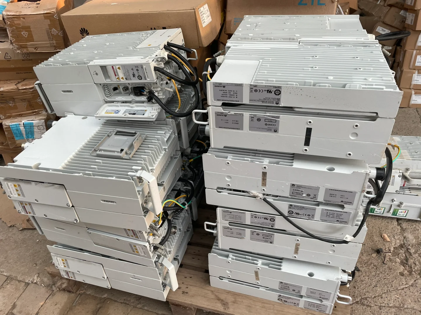 通信设备，B B U R R U回收价值非常高哦