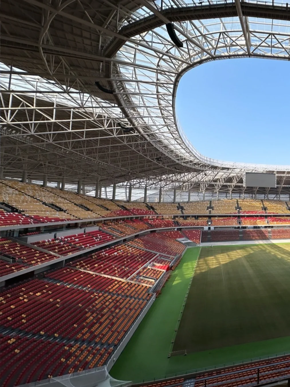 每日球场 | 136 龙兴足球场