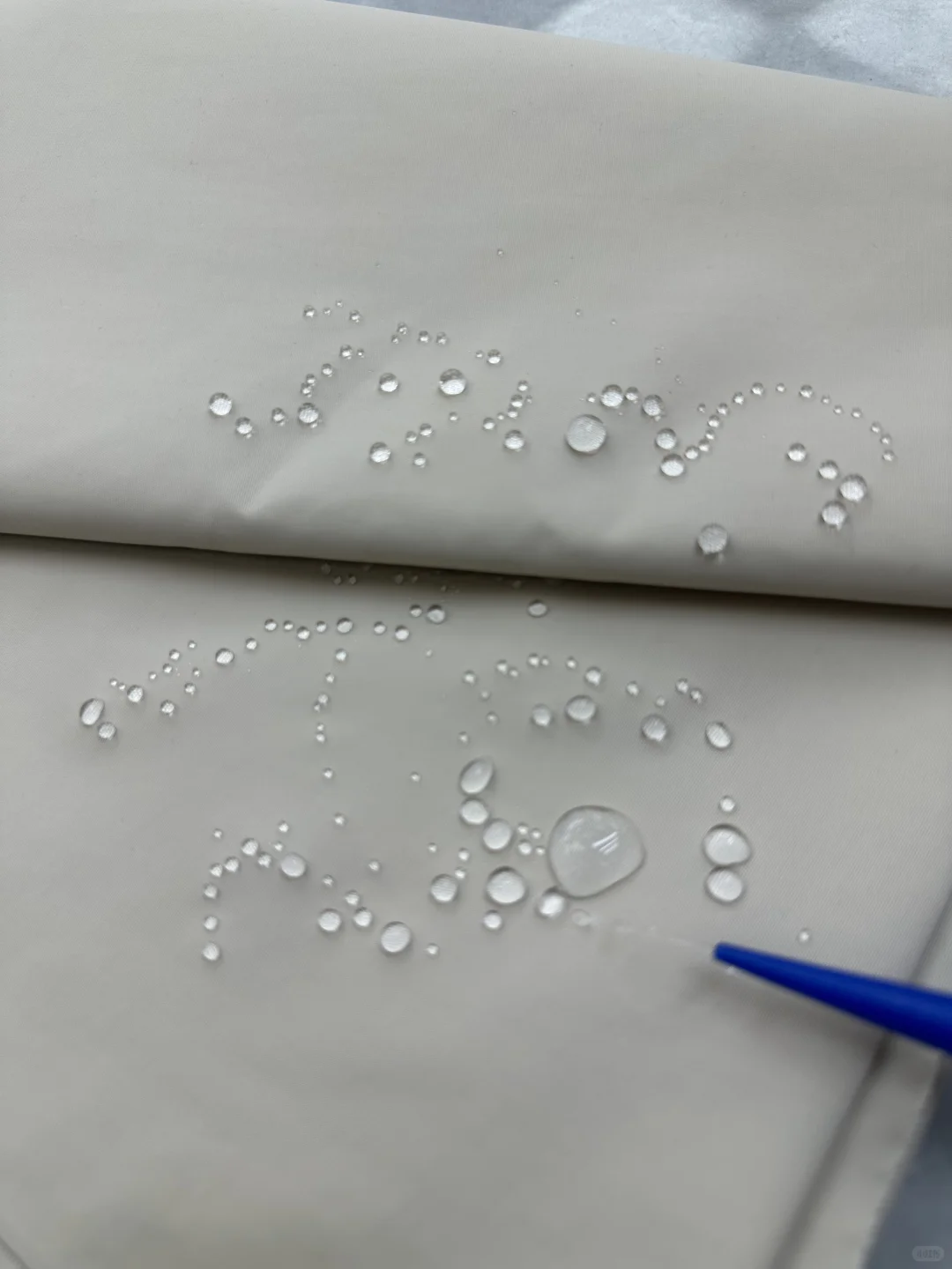 推荐一款性能不错的风衣冲锋衣面料?