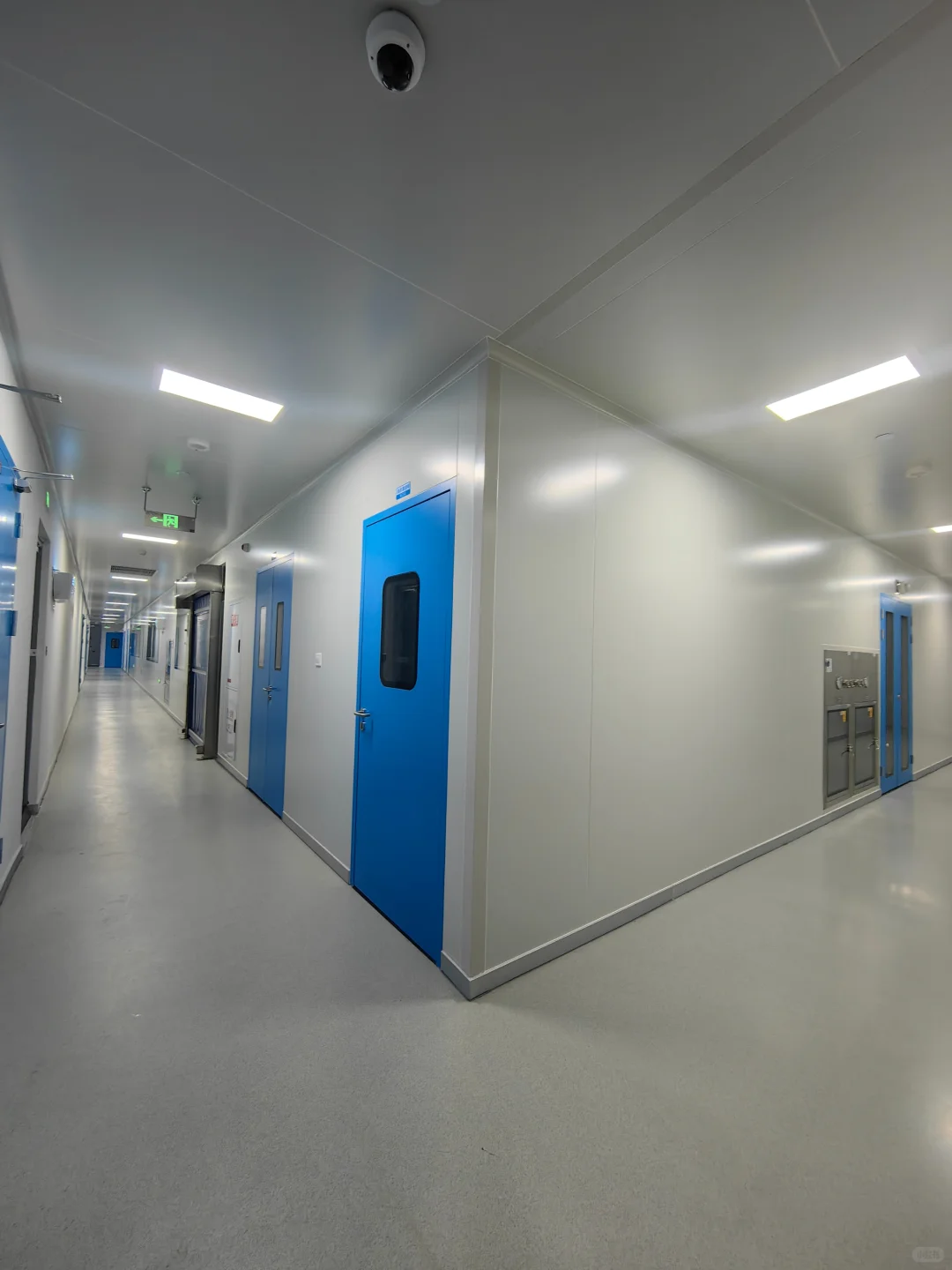 刚入职，老板就带我逛工厂，这规模真能处！