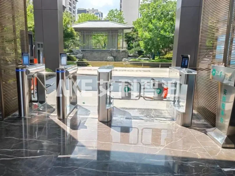 如何选购小宅人行门禁设备？看这篇就够了