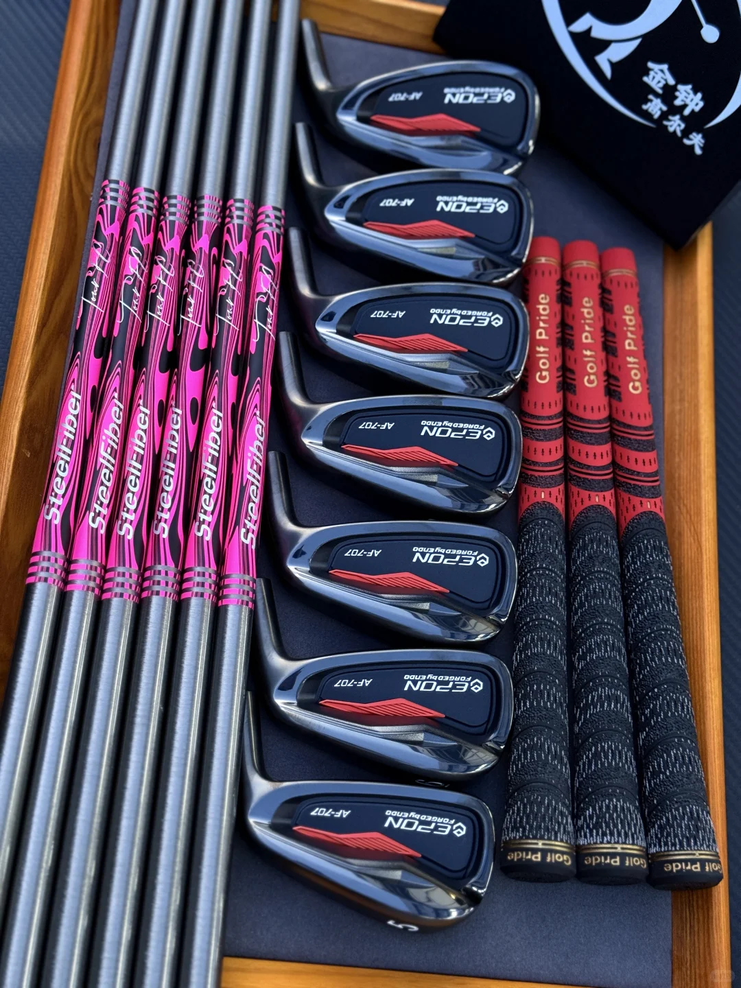 EPON707黑色限定黑红配色他来啦