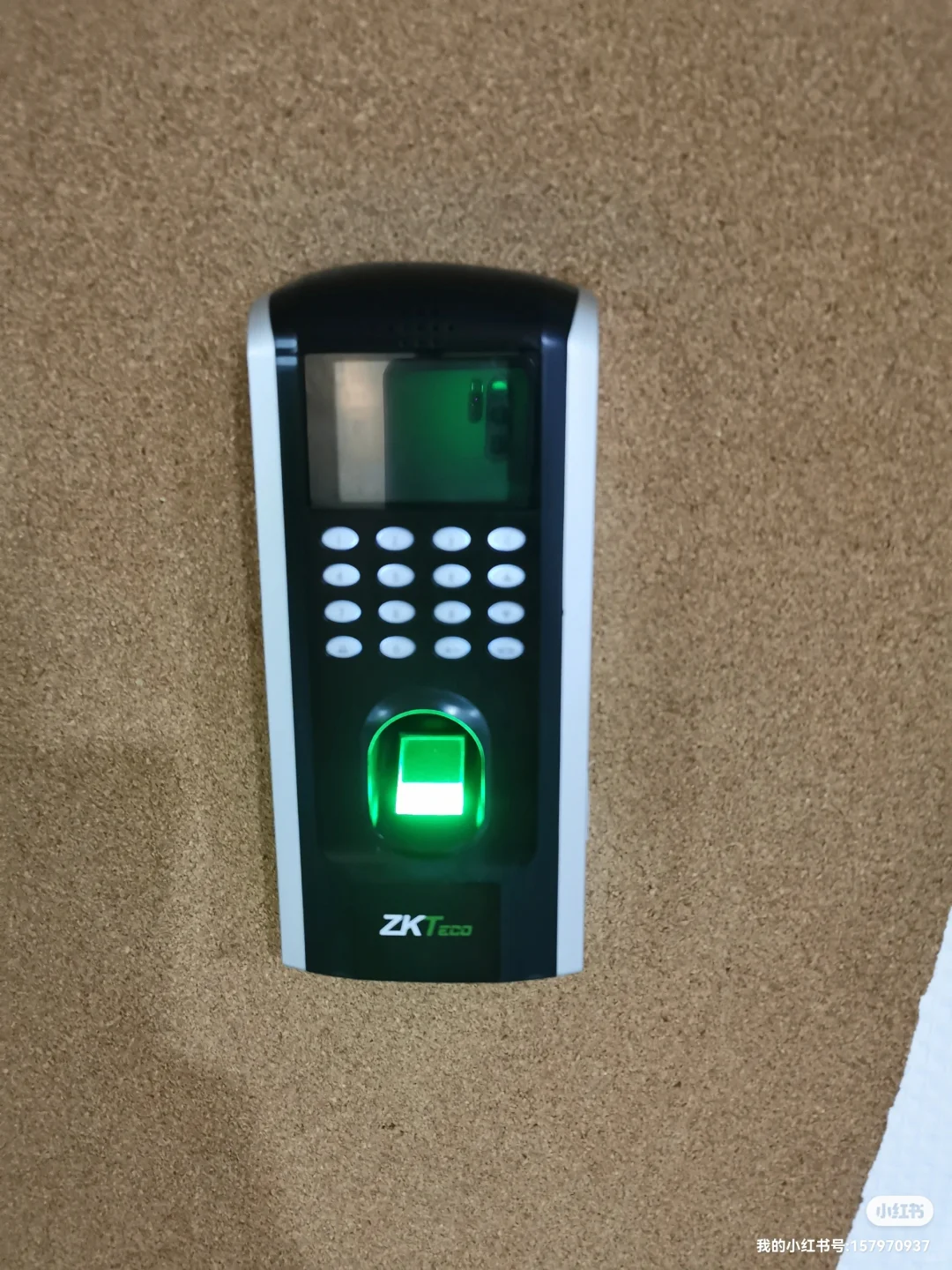 各种指纹刷卡门禁安装，自动门安装