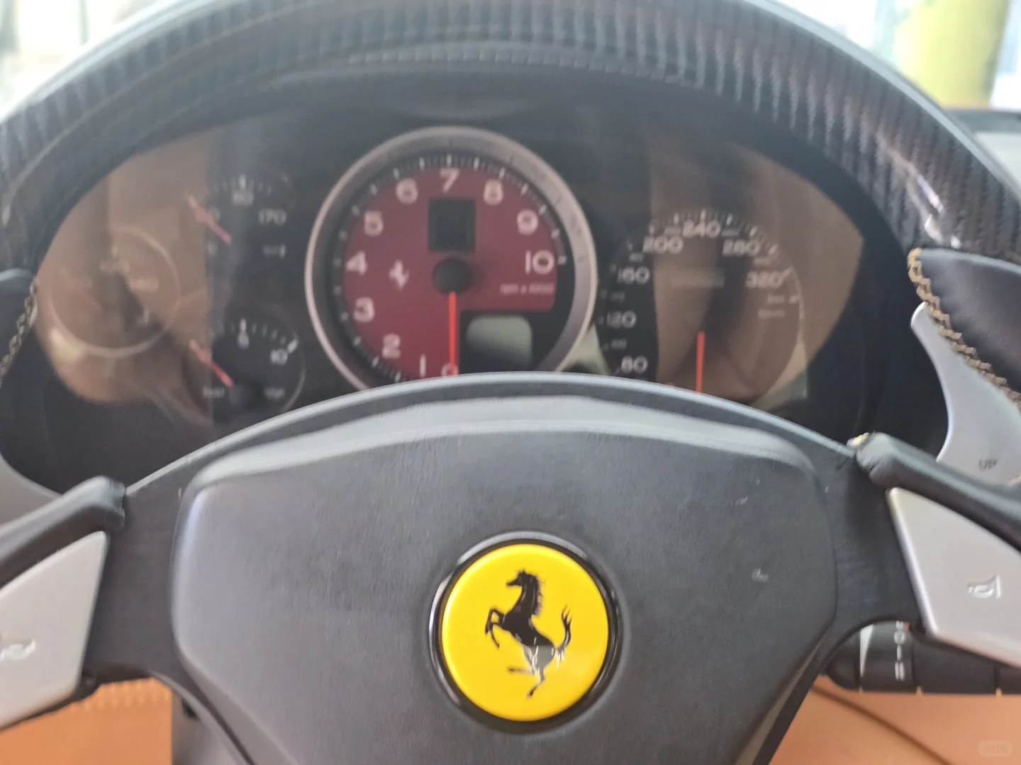 北京一辆雪藏的法拉利Superamerica