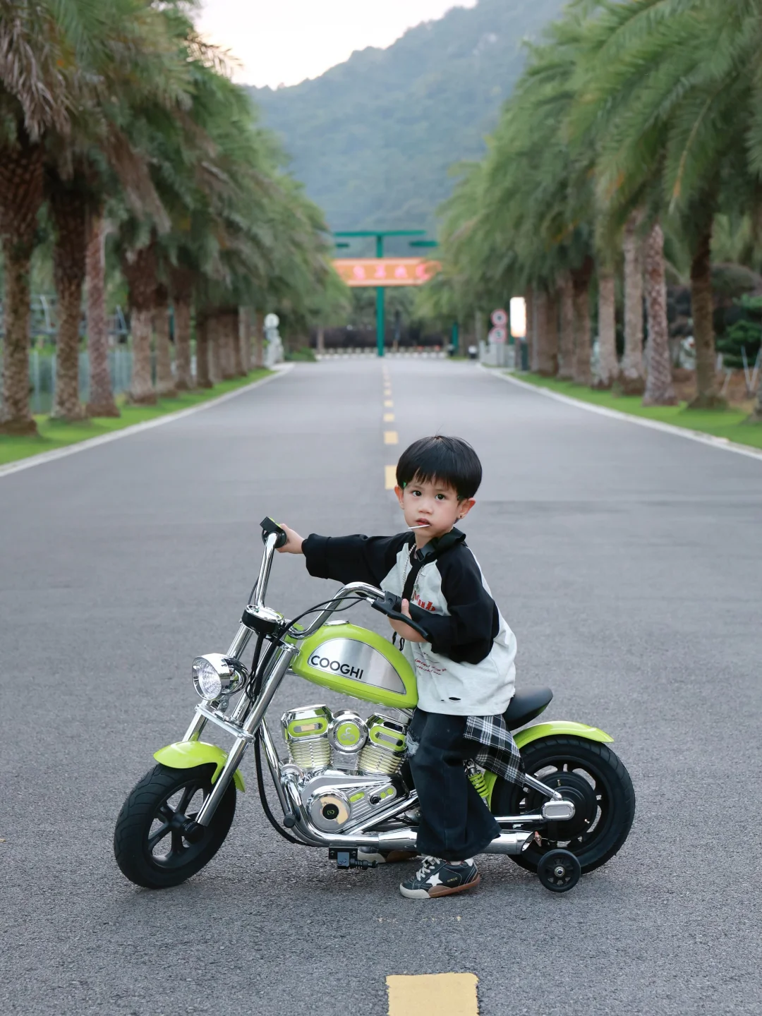 全款拿下鹅子人生中第一辆摩托车!