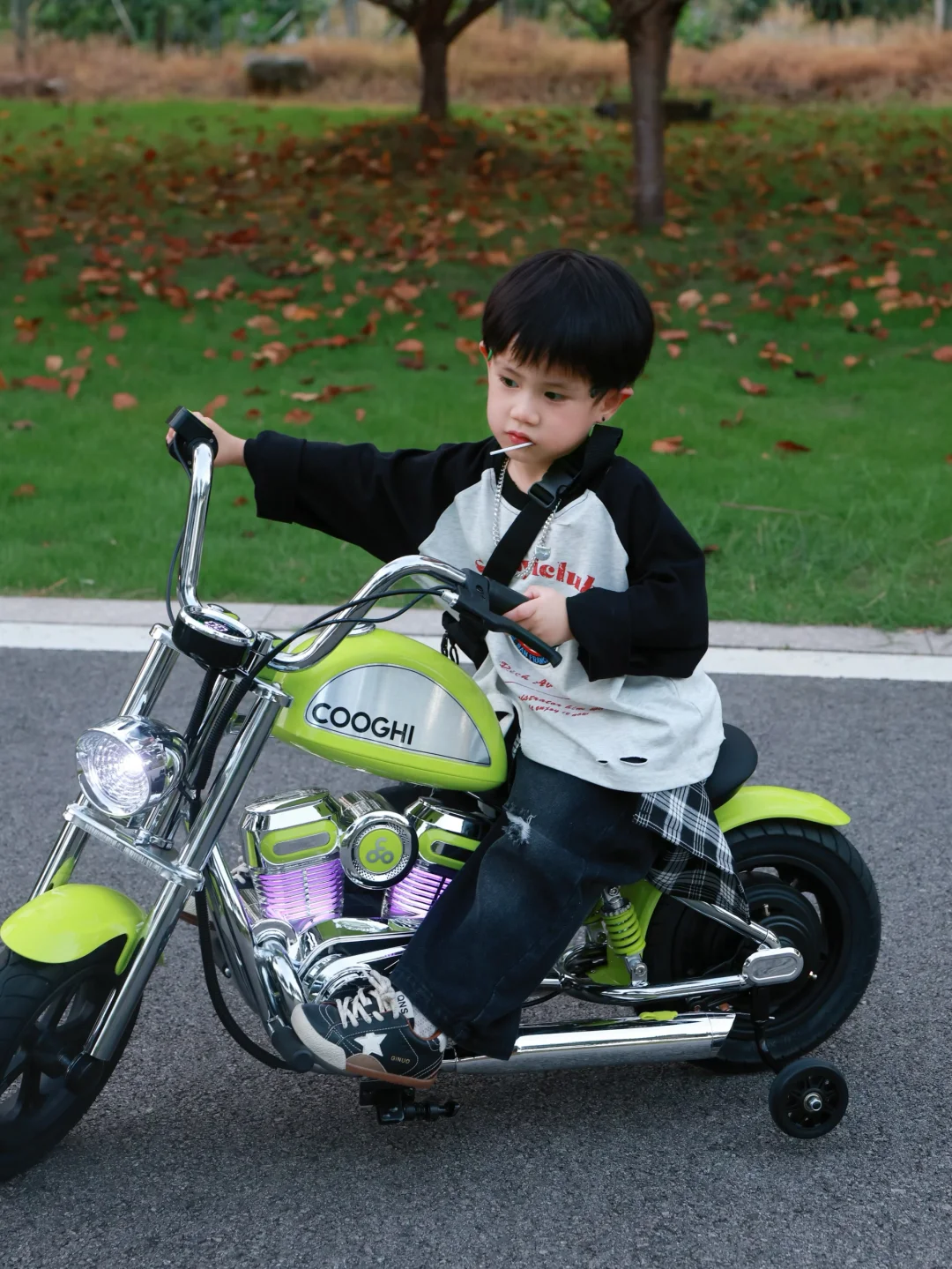 全款拿下鹅子人生中第一辆摩托车!