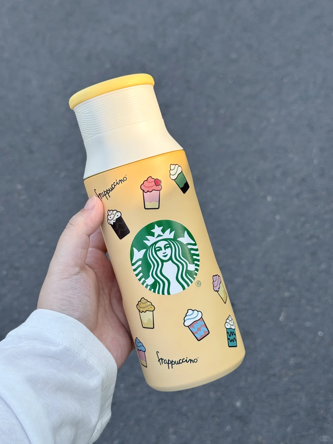 ?啊啊啊可以变色的星巴克新品！！