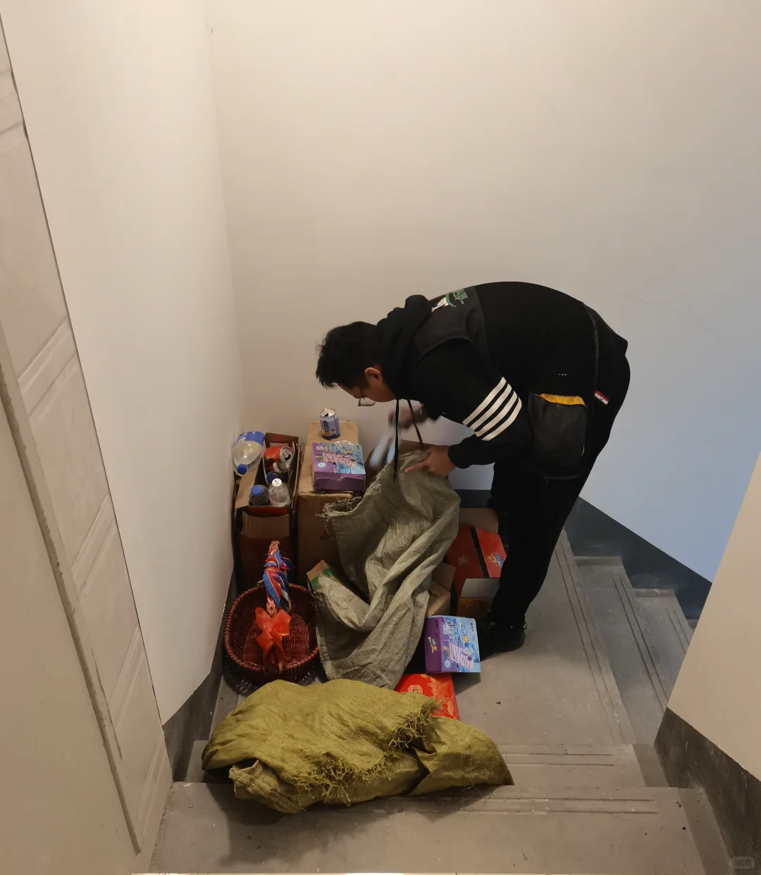 再也不攒破烂了