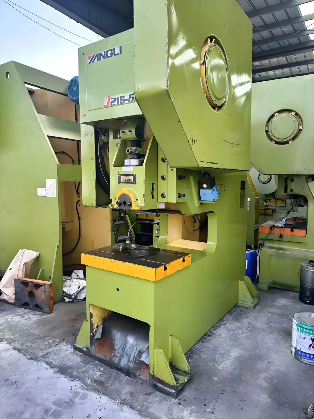 专业事交给专业的人来做,大量求购二手机床