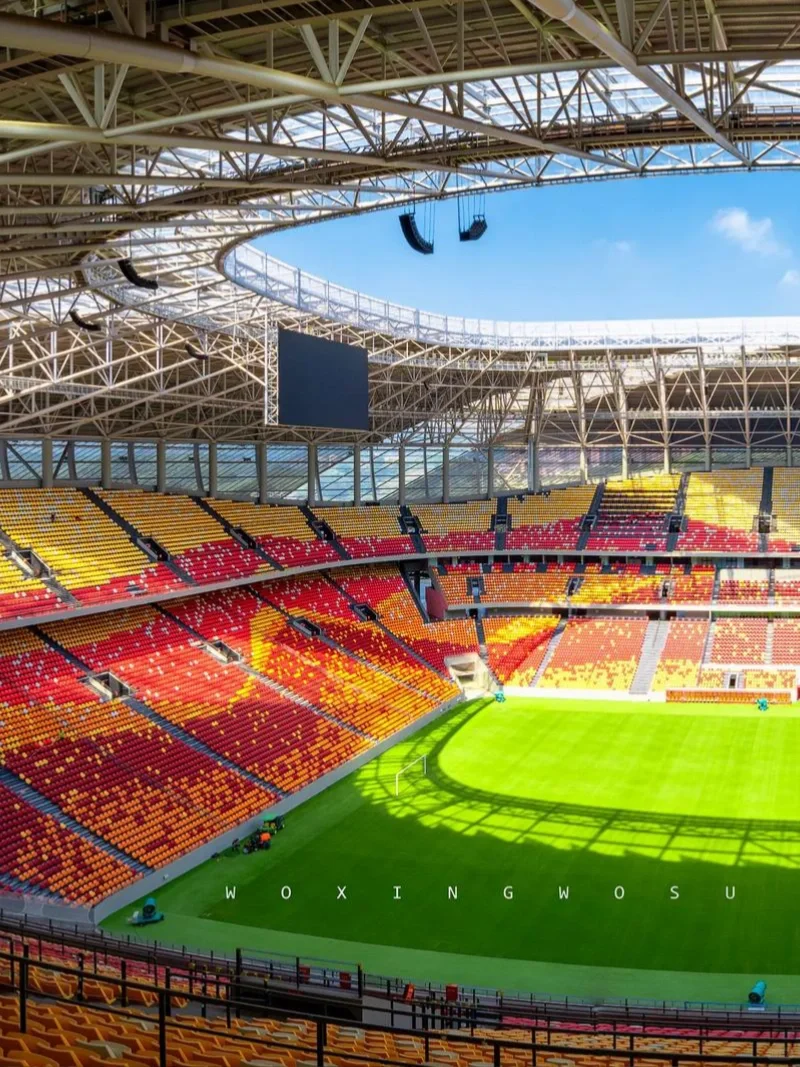 每日球场 | 136 龙兴足球场