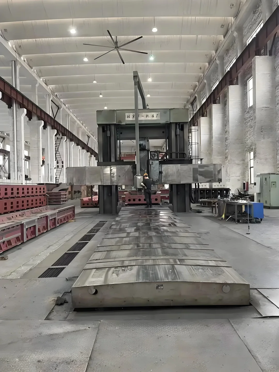 机械厂求购龙门铣床，龙门刨床安装在位最好