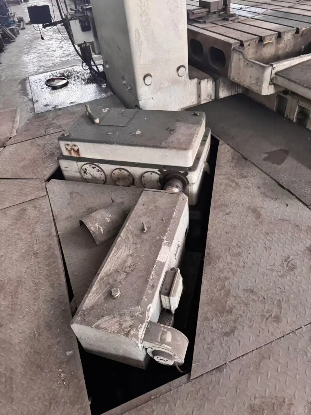 打铁需要真诚的匠人～太原龙门刨铣床