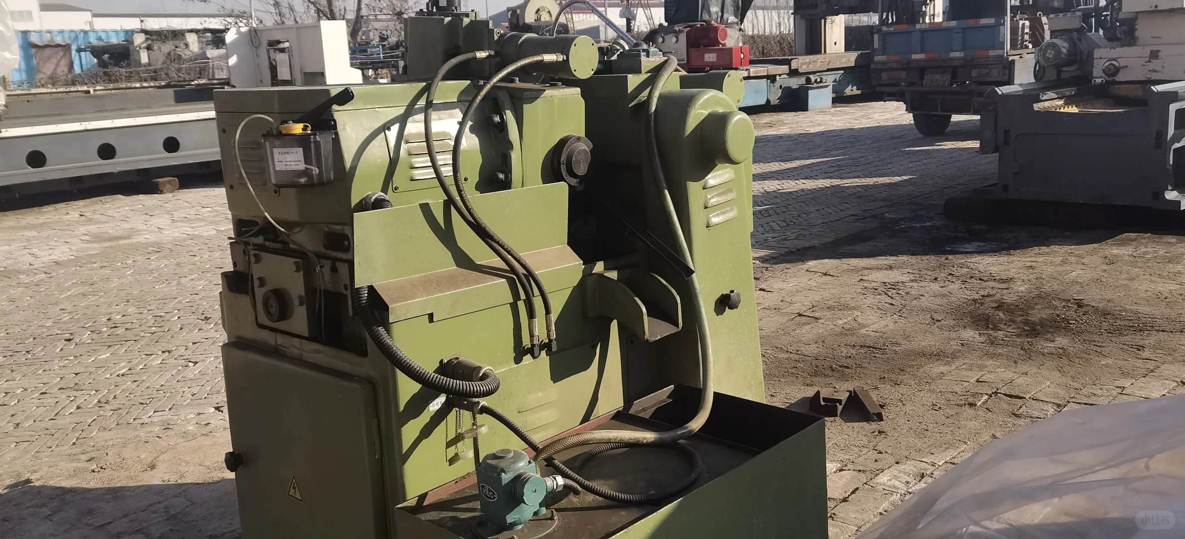 江环1020无心磨床，安装少用，试了几个活