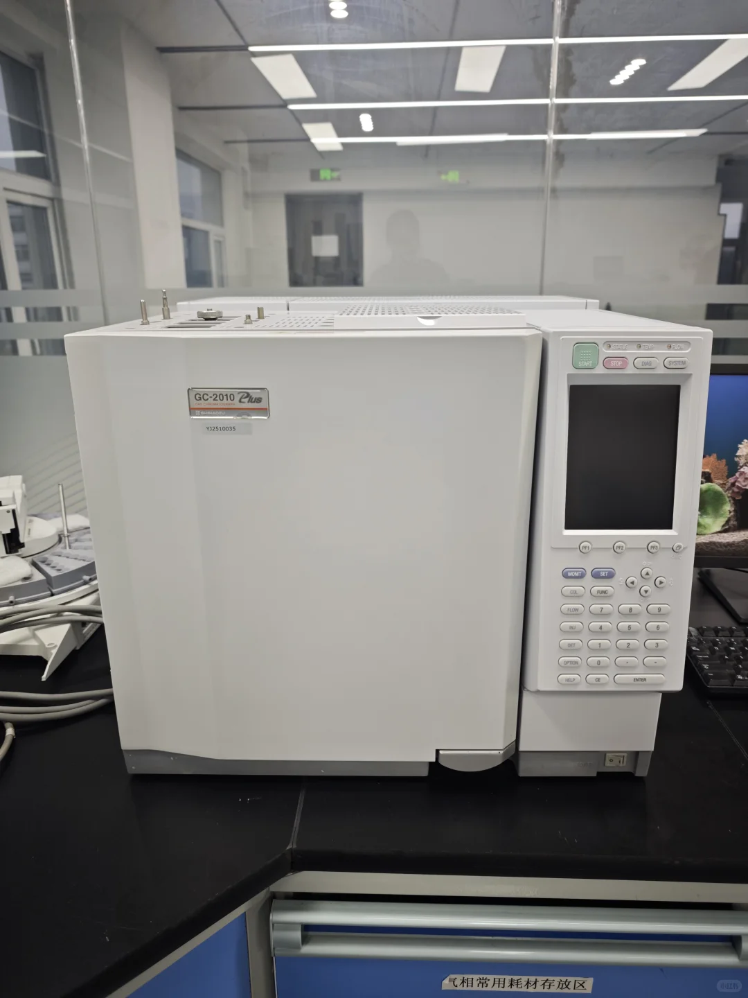 岛津气相色谱仪一套2010plus