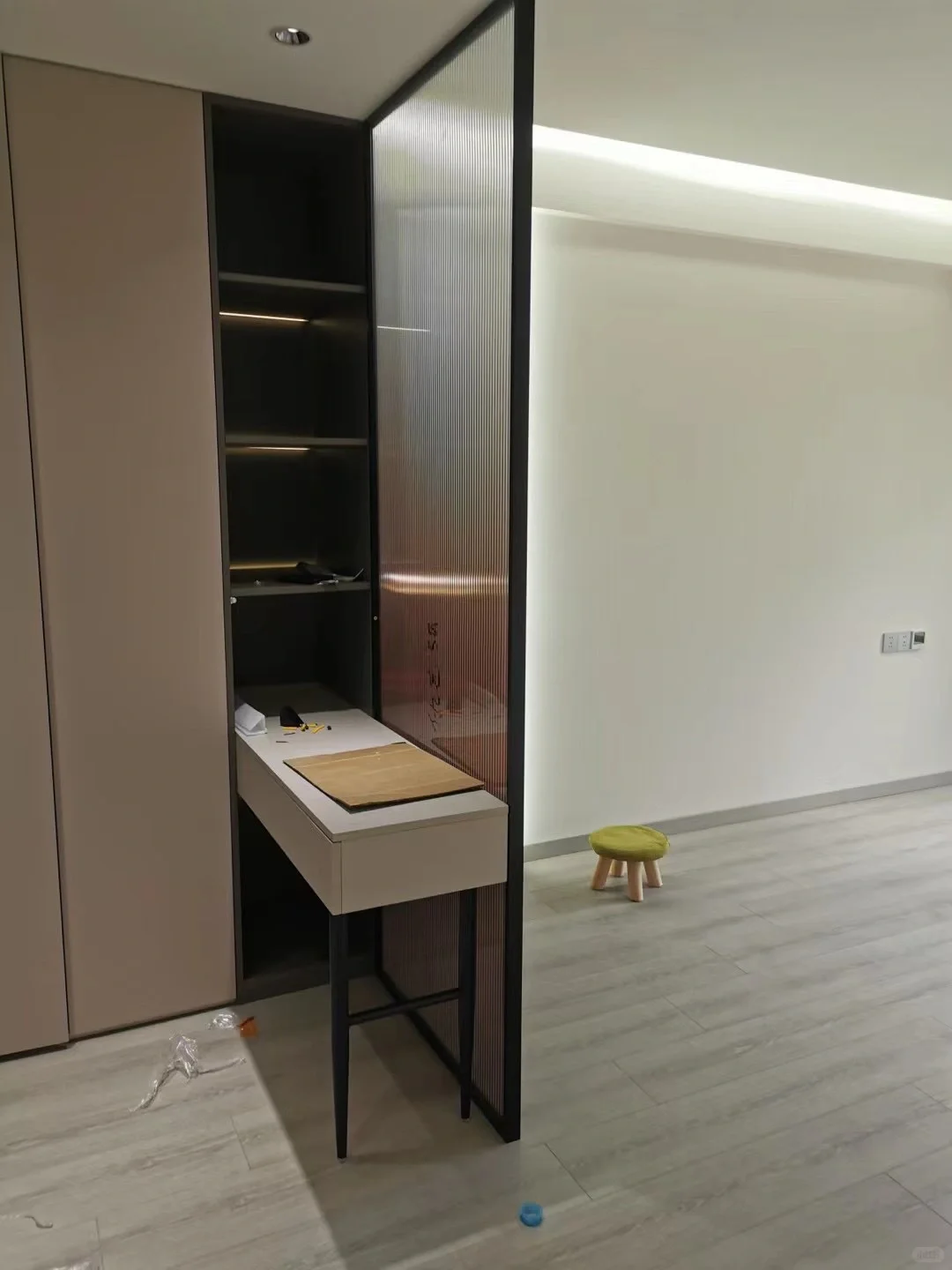 梦幻空间 渐变长虹玻璃