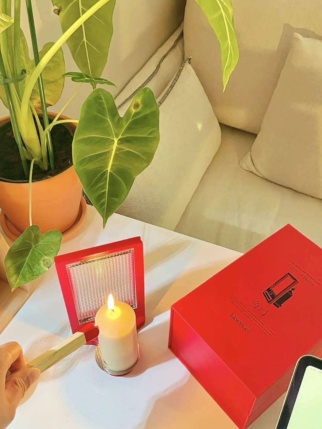 35岁，感觉还是一个人住舒服