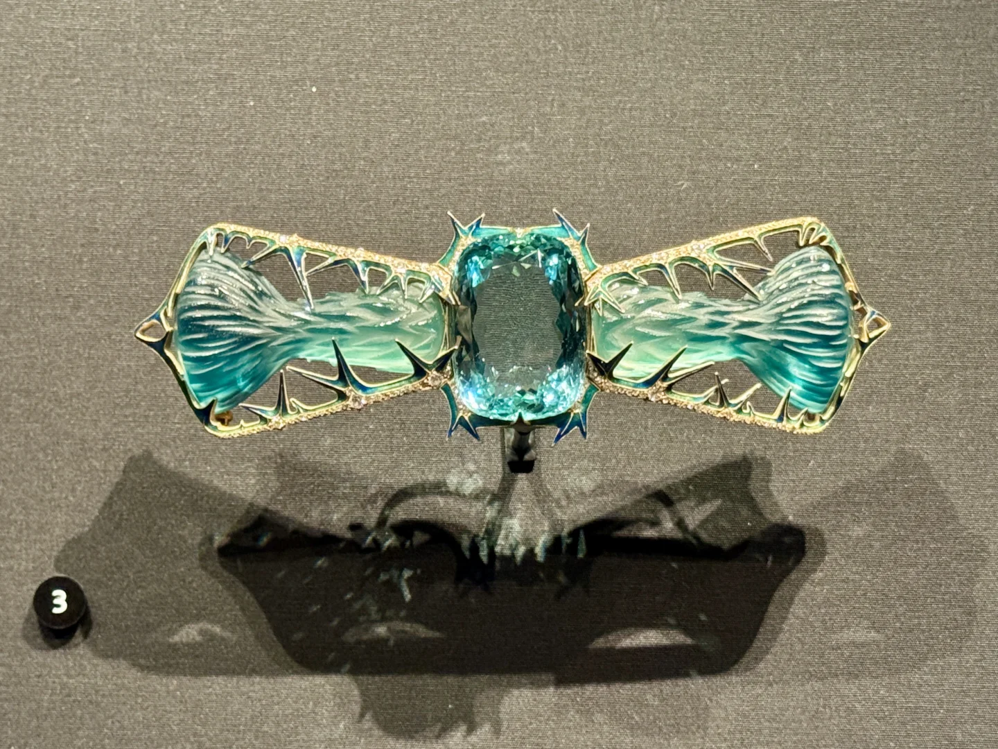 V&A博物馆请好好保管维多利亚女王的王冠