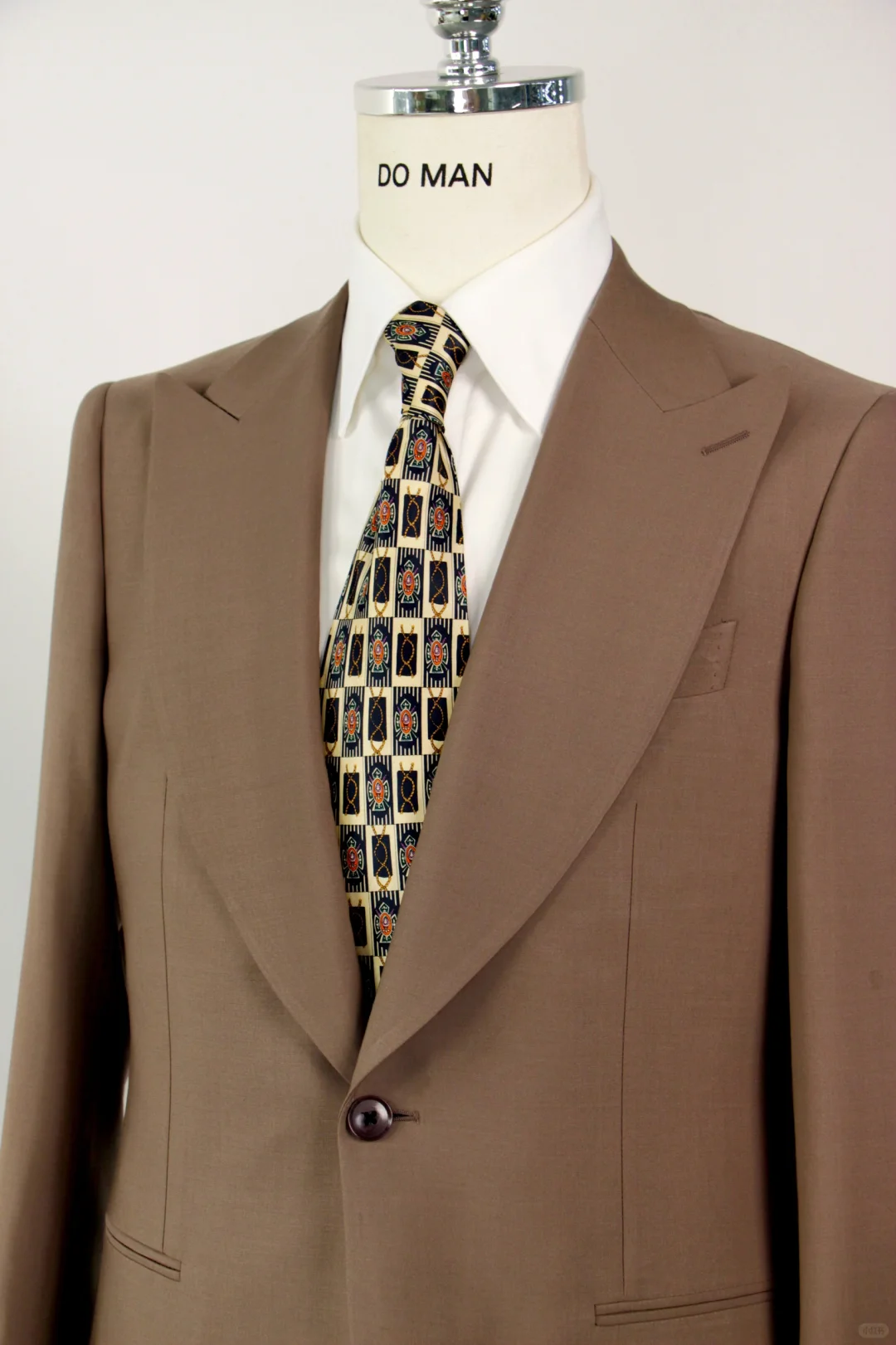 回归一下Bespoke Tailoring传统风格