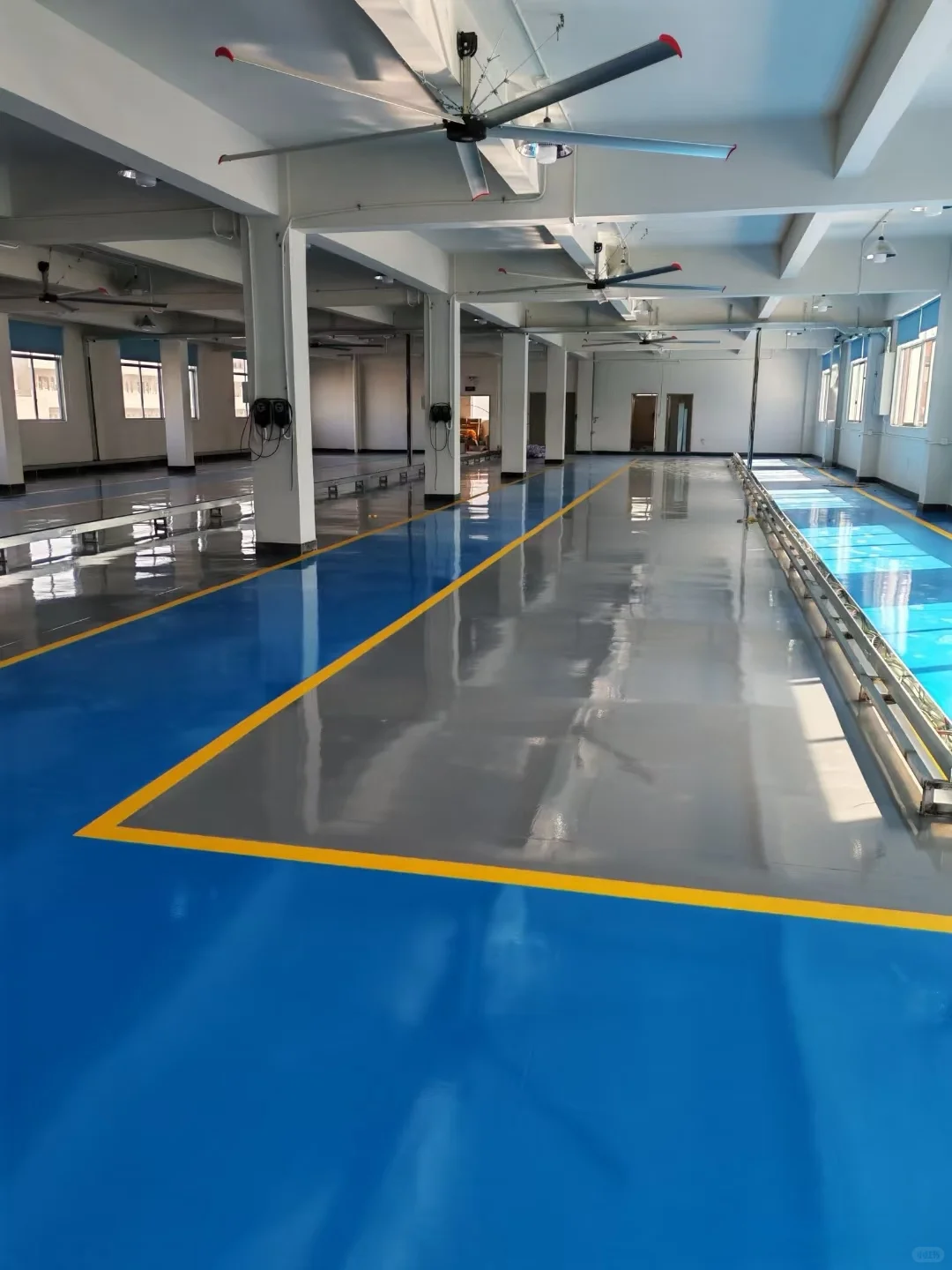 工厂地面翻新，选环氧地坪，早换早赚