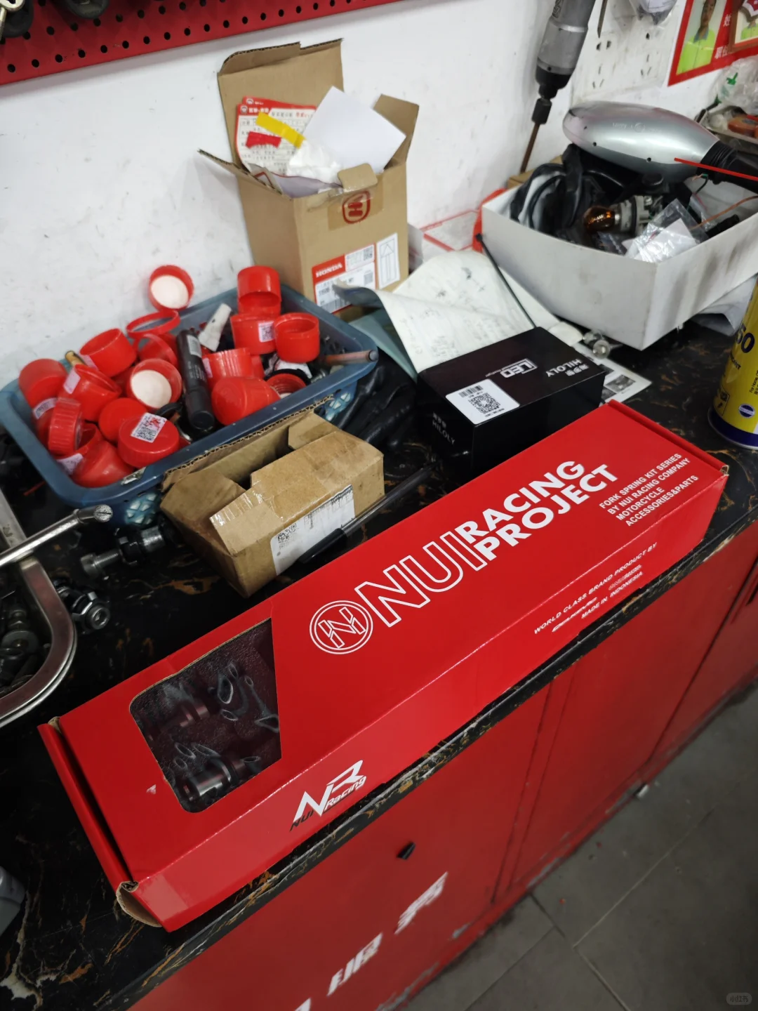 Nss350更换泰国NUI牌避震弹簧