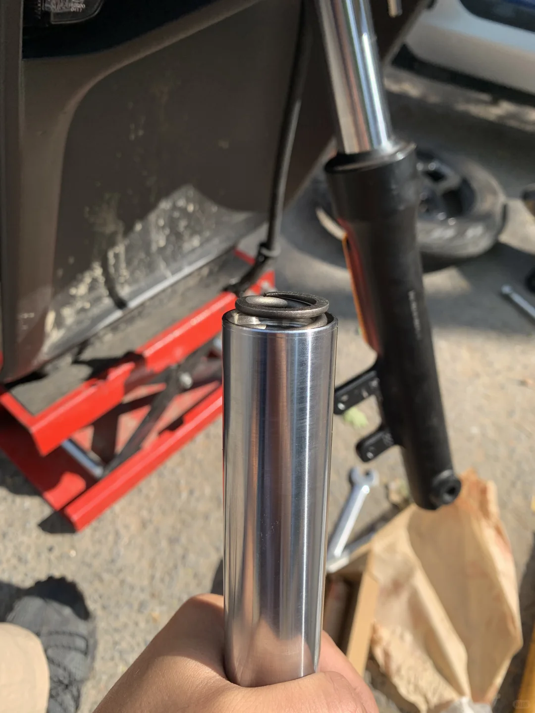 Mzmix 前减震换弹簧和调油。