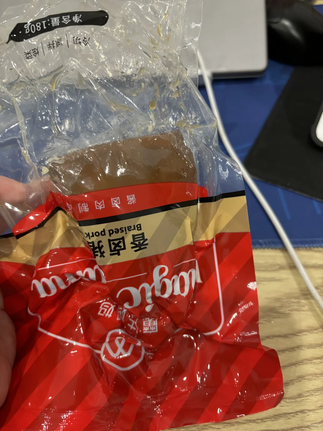 普通人网红食品即食猪肝体验