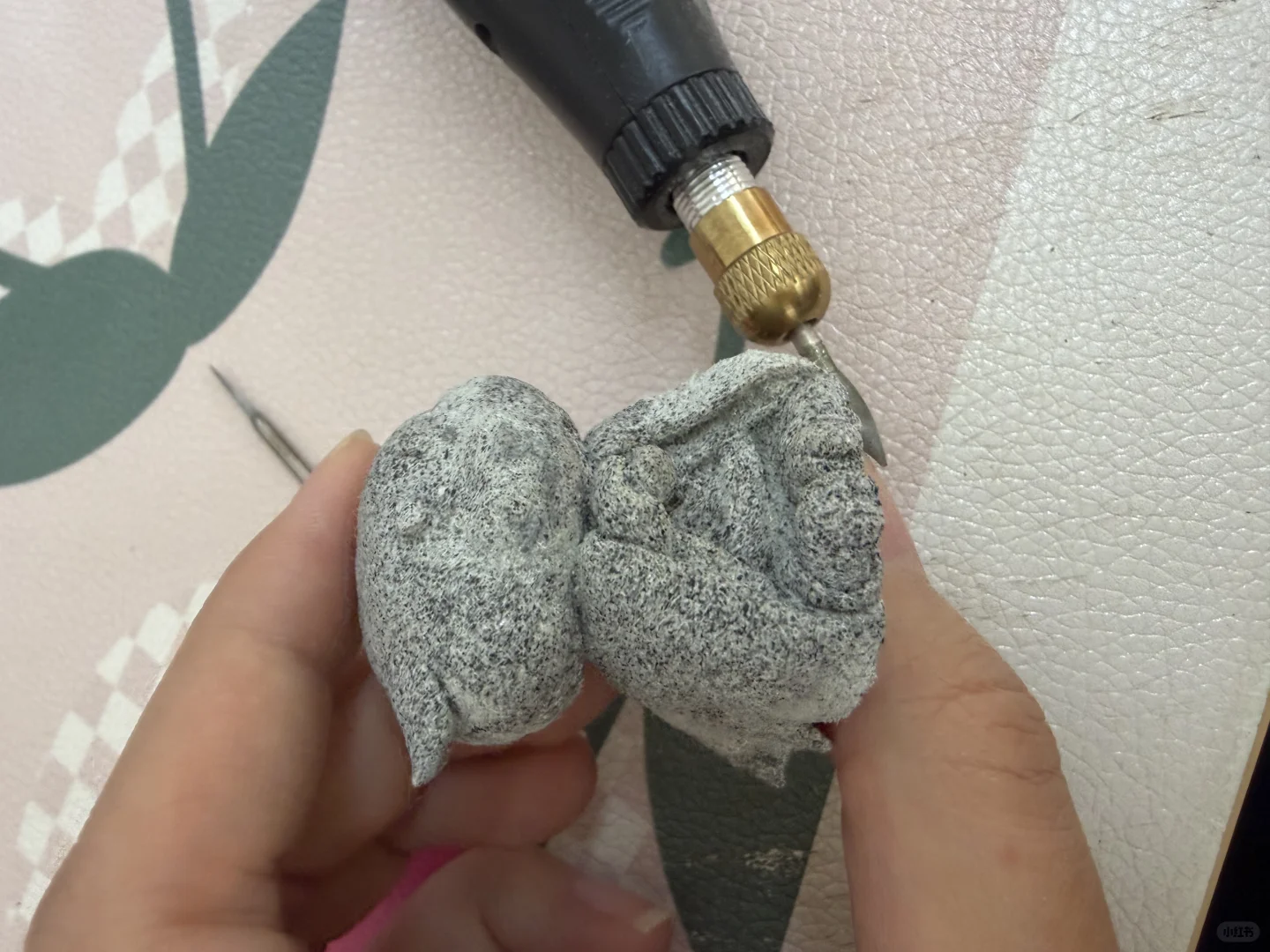 捡到了一块石头，帮我看看品相