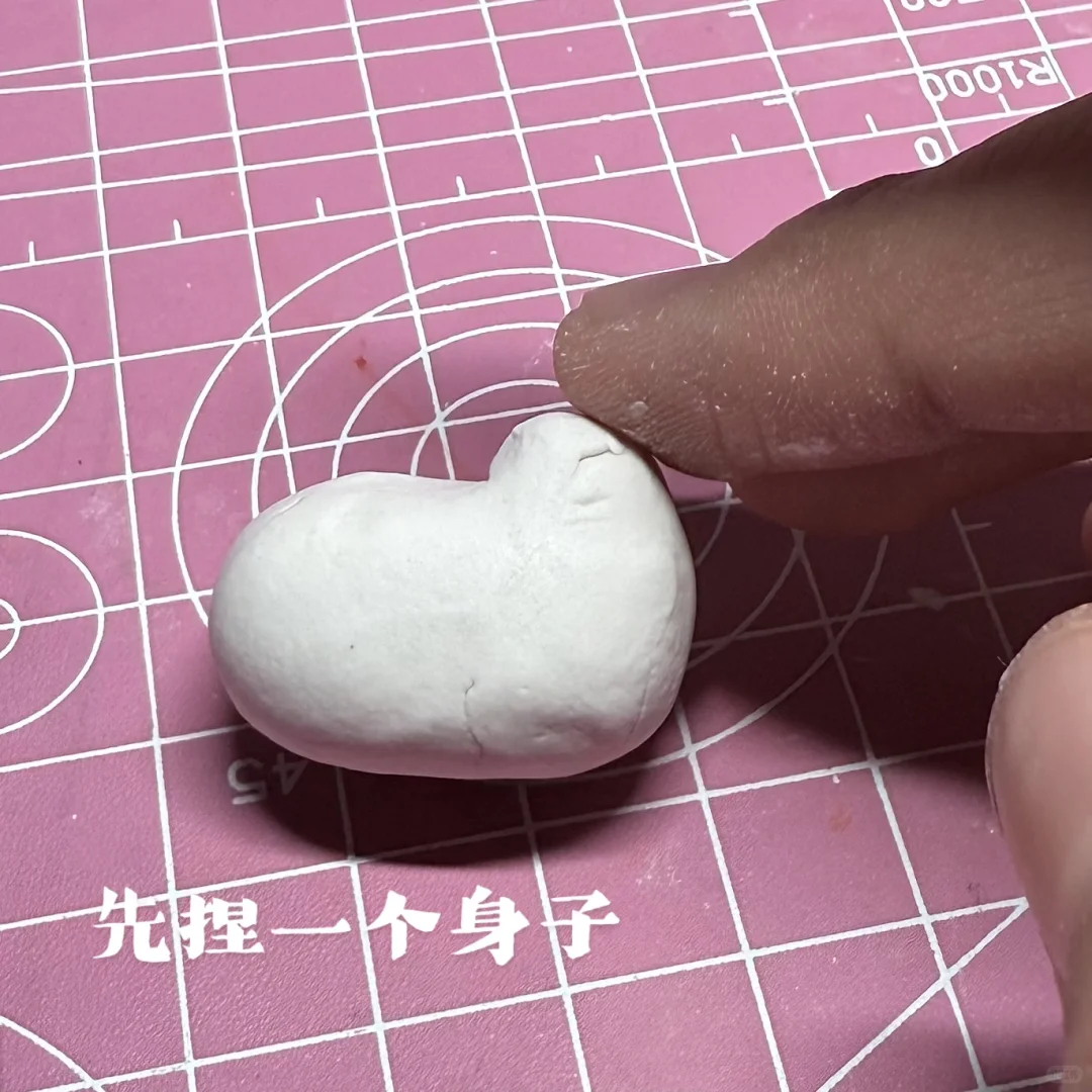 一只貌美的梨子酱