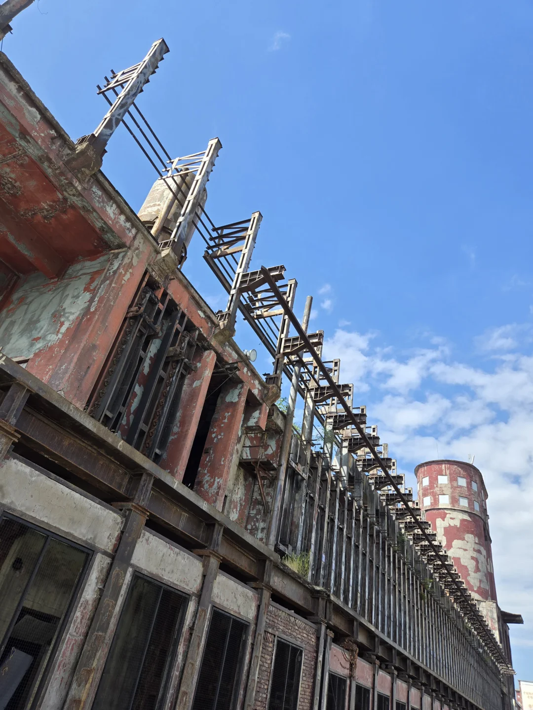 首钢时代的工业遗迹……