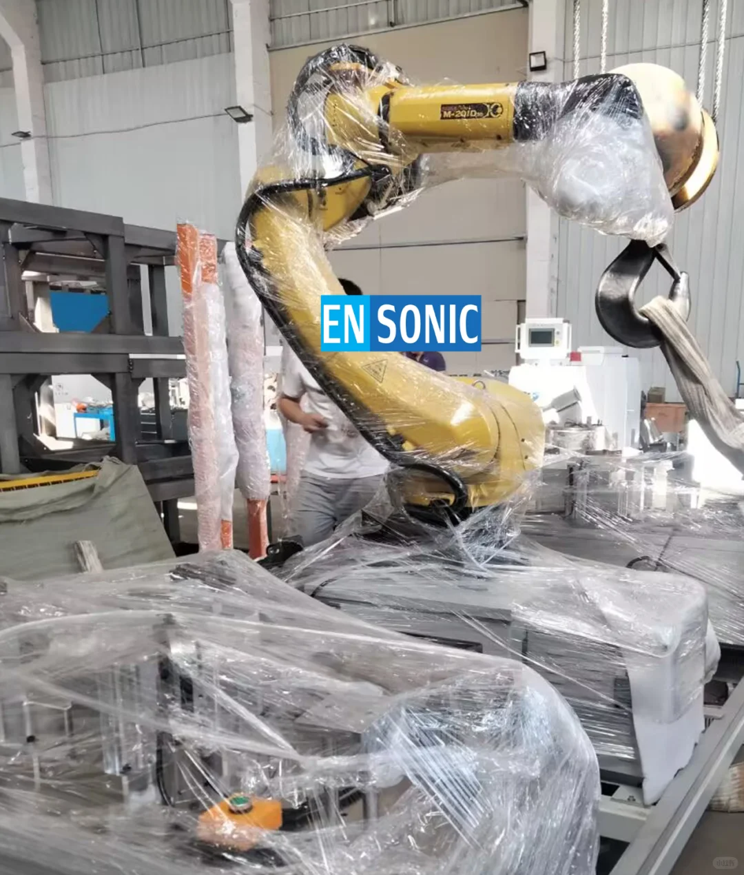 汽车仪表盘内饰支架双工位超声波焊接机器人