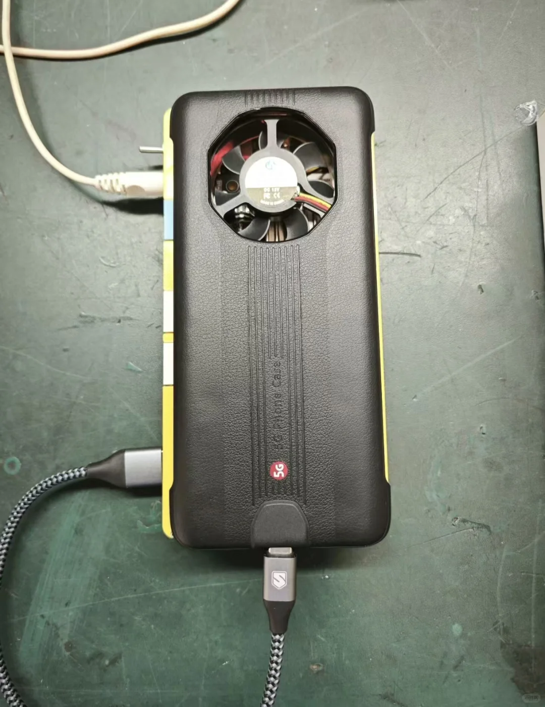 大神用华为5G壳+小米R3G路由“攒”出5G CPE