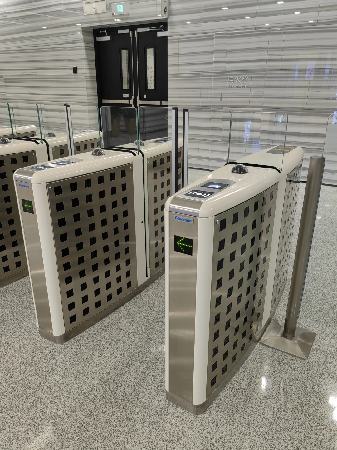 办公楼闸机的玩法